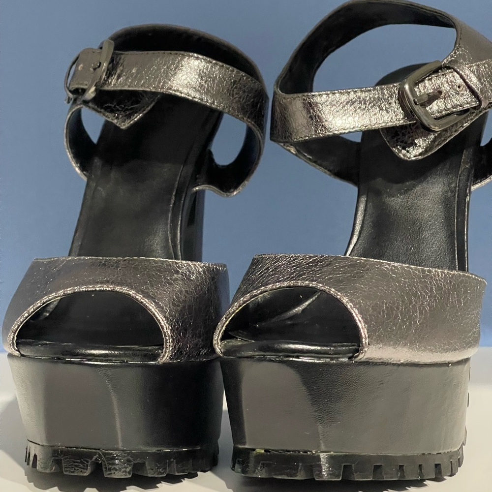Metallic Silver Platform Heels - image 4